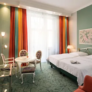 4* מלון Palmenhof